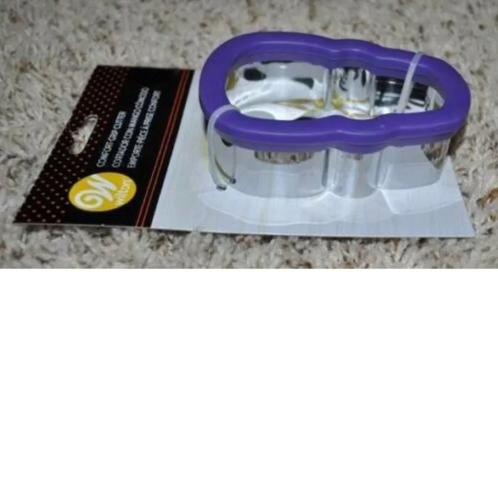 Skull Head Cookie Cutter Wilton Comfort Grip Skeleton 4